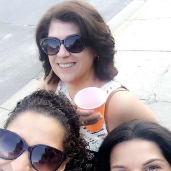 Meet your Posher, Marianne - Picture 1 of 2